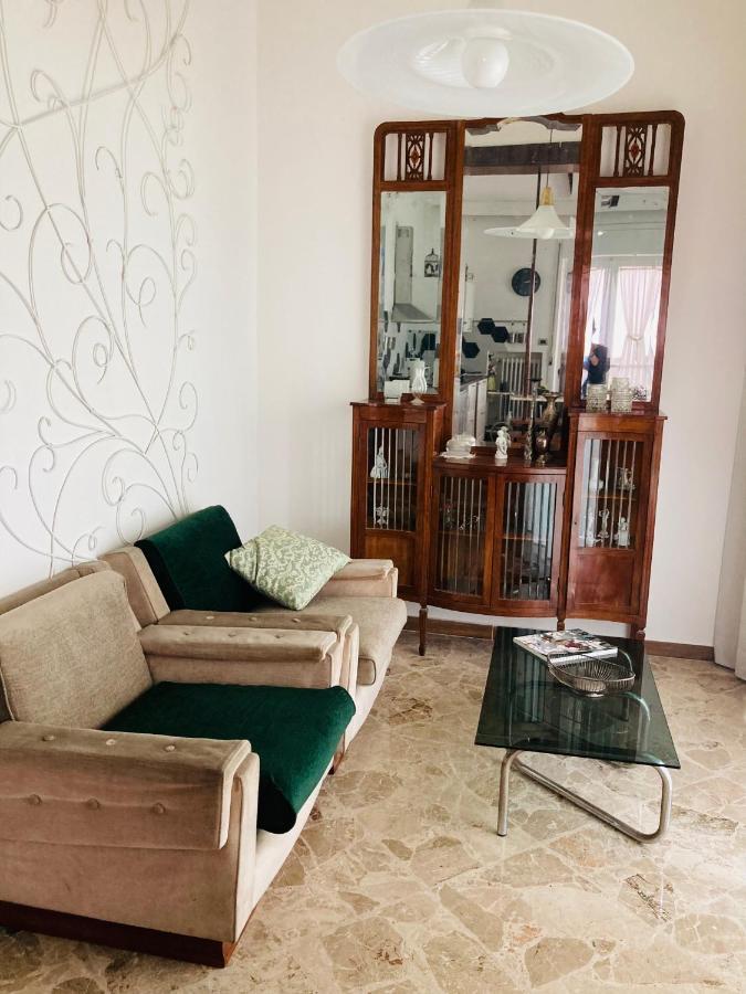 Viva La Nonna Apartment Salerno Luaran gambar